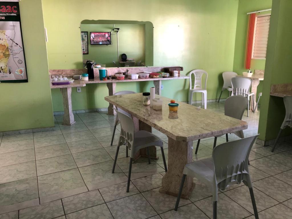 Pousada Isaac Uaua Luaran gambar